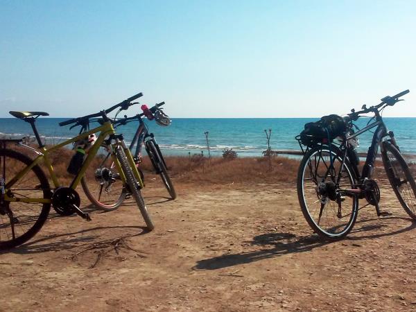 Cycling holiday in Greece, Peloponnese and Delphi