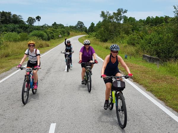Borneo wildlife cycling holiday