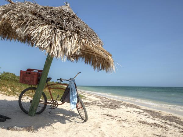 Cuba cycling tour
