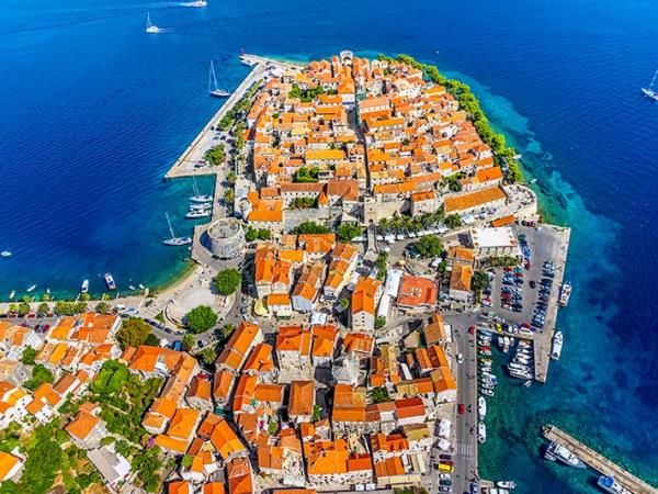 Croatia island hopping holiday
