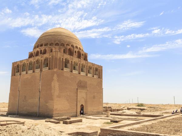 Turkmenistan tailormade holiday