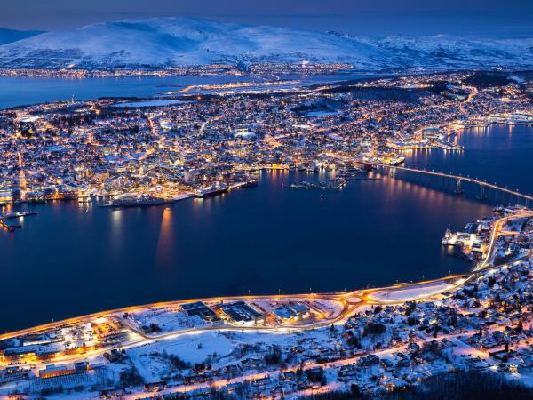 Lofoten Islands and Svalbard northern lights safari
