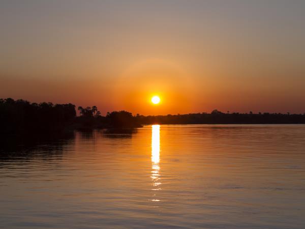 Luxury honeymoon safari in Zambia