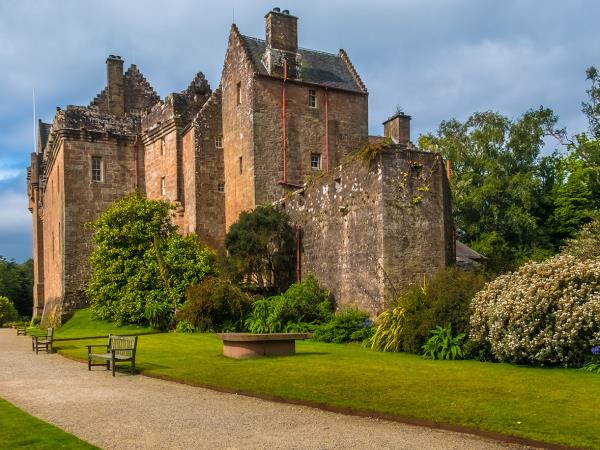 South Argyll cruise in Scotland, history and nature