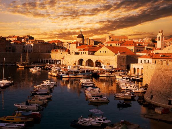 Dubrovnik Islands sailing holidays