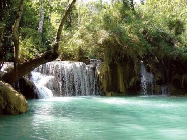 Laos budget holiday