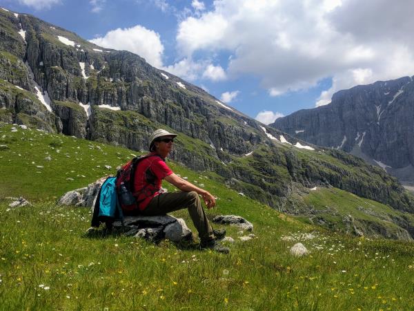 Hiking in Greece holiday, Zagori & Meteora