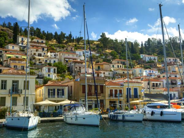Saronic Gulf sailing holiday in Greece