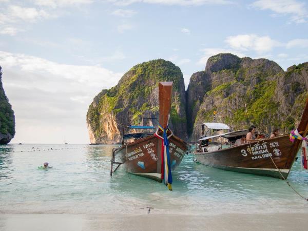 Thailand tour, jungle and islands
