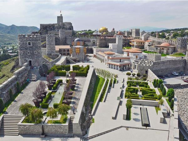 Luxury Caucasus holiday