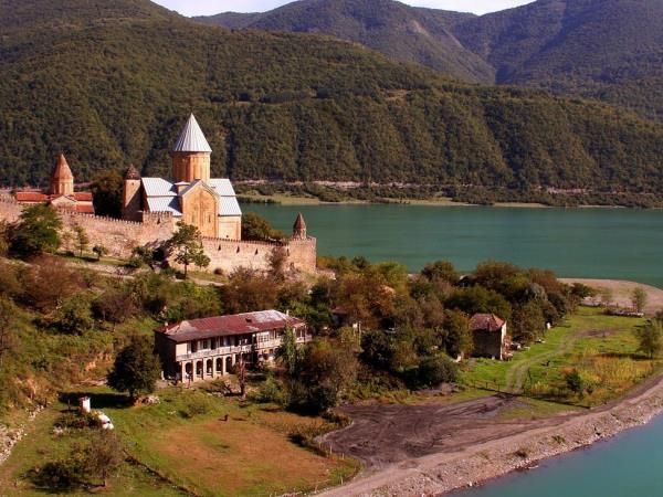 Luxury Caucasus holiday