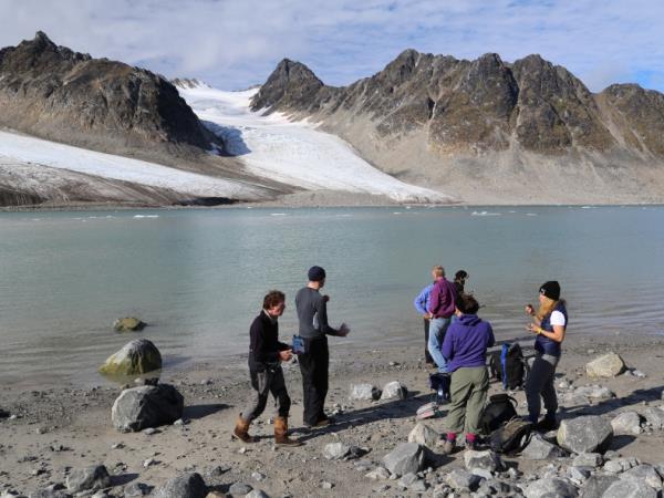 Spitsbergen sailing holiday