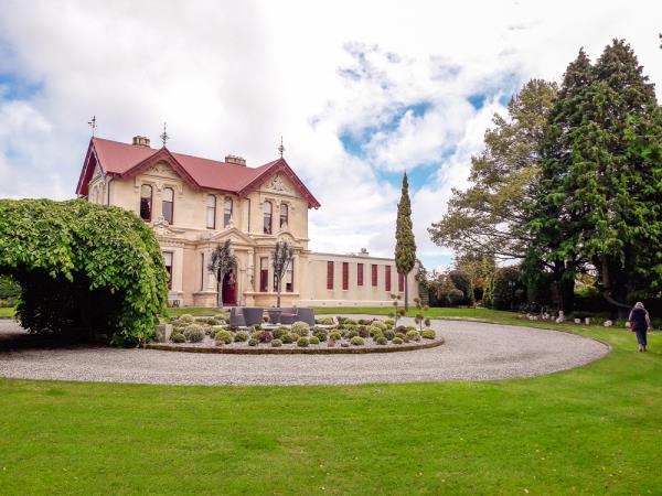 New Zealand gardens tour of Otago