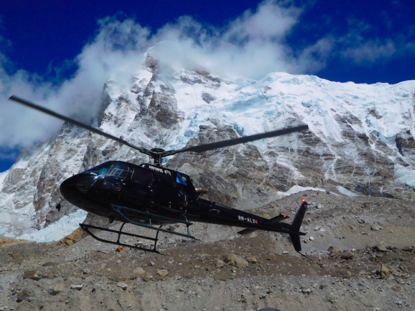 Tengboche trek in Nepal