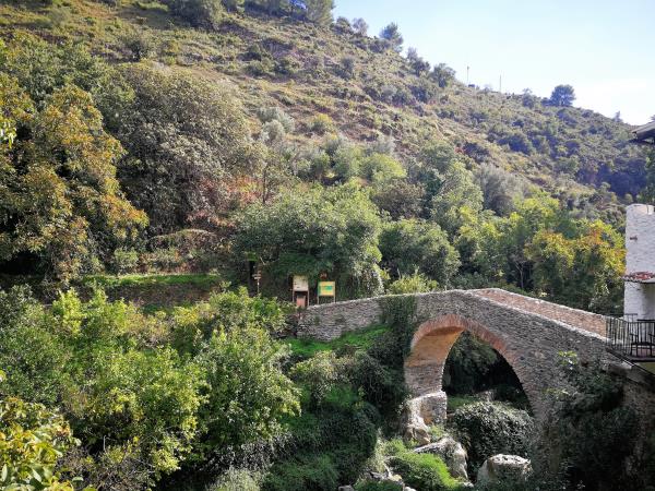 Moorish Andalusia, centre based walking holiday