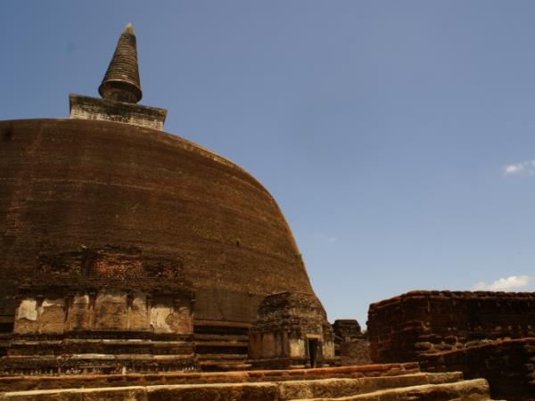 Halal friendly Sri Lanka tour