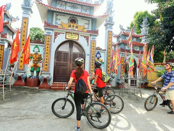 Activity holiday in Vietnam hike, bike & kayak