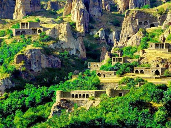 Armenia small group tour