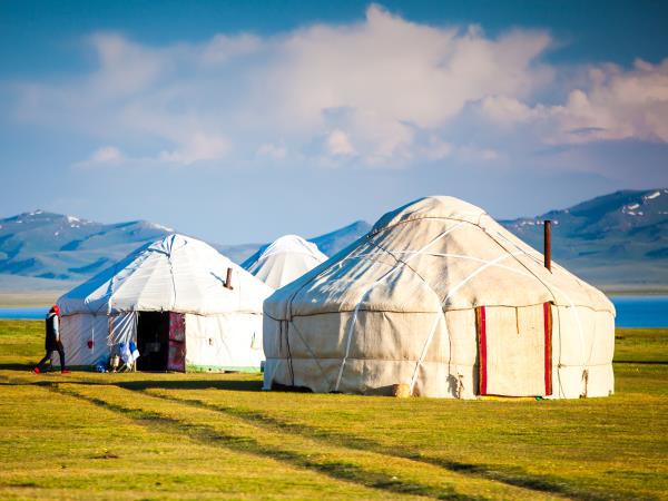 Kyrgyzstan trekking holiday