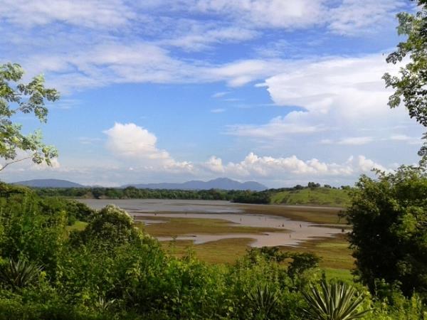 Elephant conservation holiday in Sri Lanka