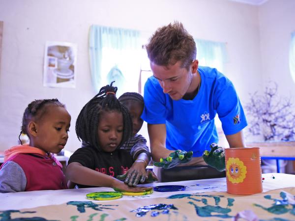 Teaching assistant volunteering in South Africa