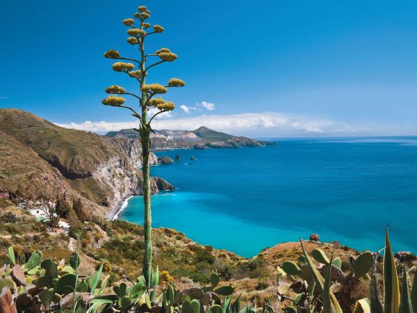 Sicily bareboat sailing holiday
