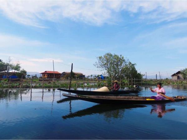 Myanmar highlights tour