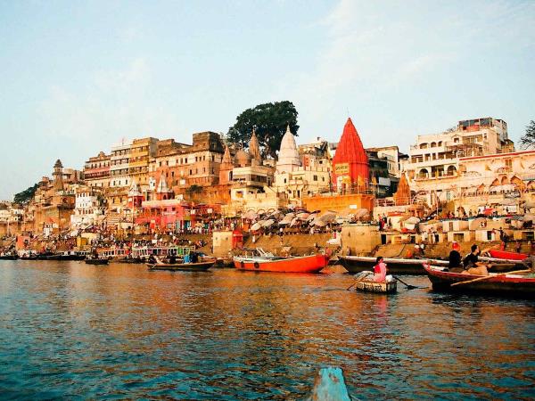 India backpacking tour