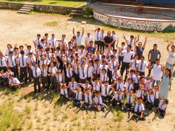 Nepal teacher volunteering
