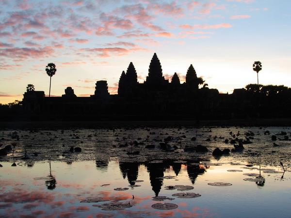 Indochina overland tour, Saigon to Angkor