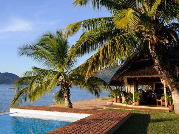 Zambia safari and Malawi beach holiday