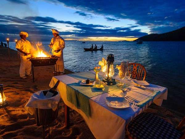 Zambia safari and Malawi beach holiday