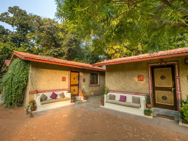 Bandhavgarh Tiger Reserve lodge
