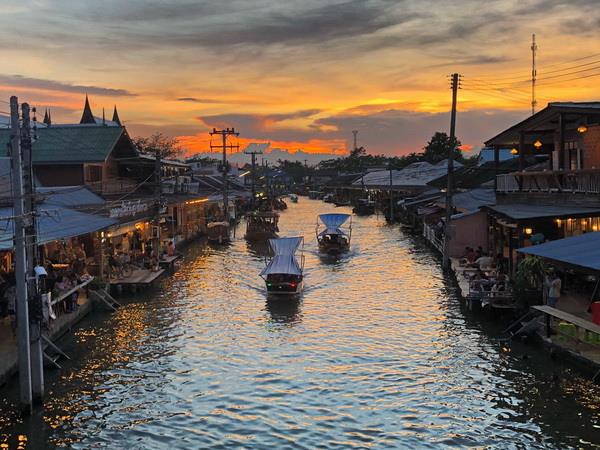 Thailand tour, mountains & rainforests