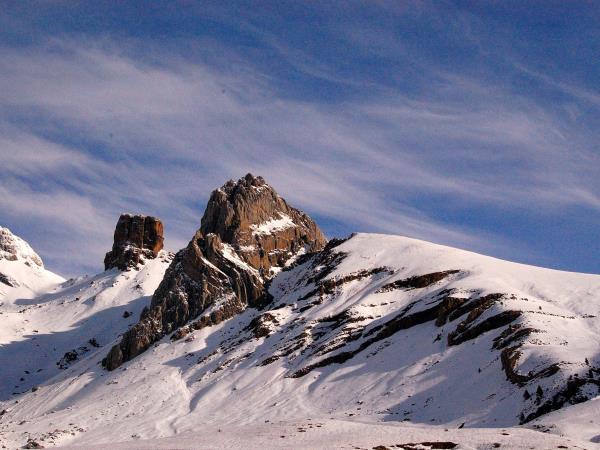 Guided snowshoeing holiday in the Pyrenees