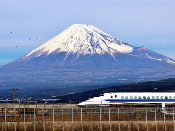 Japan classic tour by rail