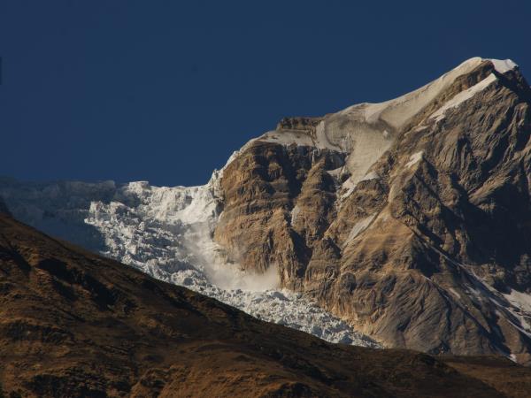 Dhaulagiri Circuit trek, 19 days