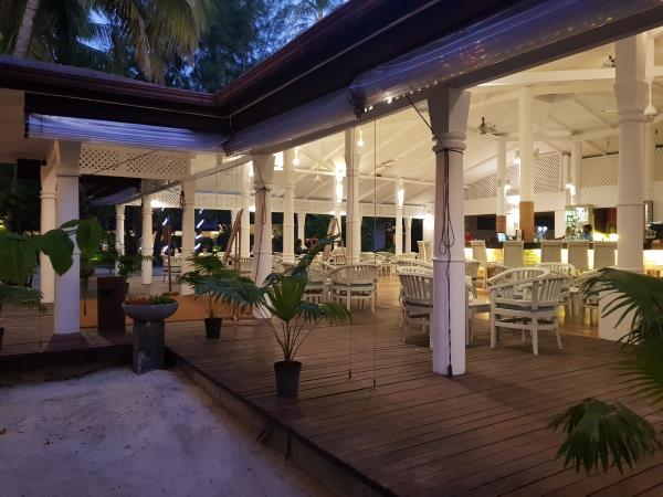 Maldives holiday, local islands & resort stay