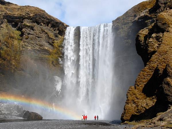 Iceland circumnavigation cruise