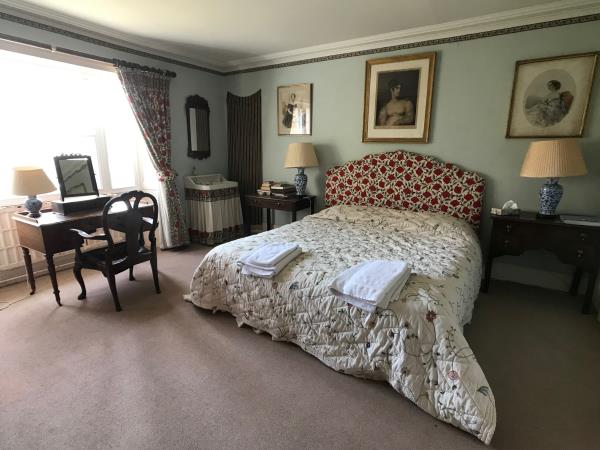 Yoga retreat in The Cotswolds