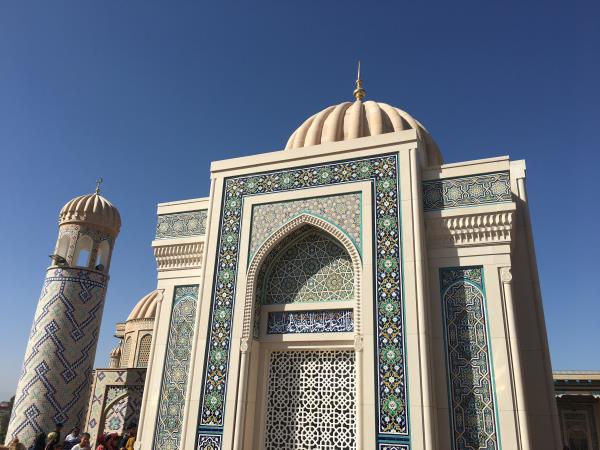 Uzbekistan Spring Festival tour