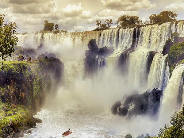 Buenos Aires, Iguazu Falls & Patagonia holiday, Argentina