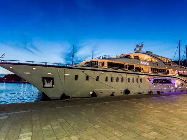Dubrovnik to Split luxury 5 day cruise