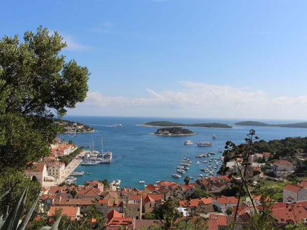 Zadar to Split cruise in Croatia, 6 days