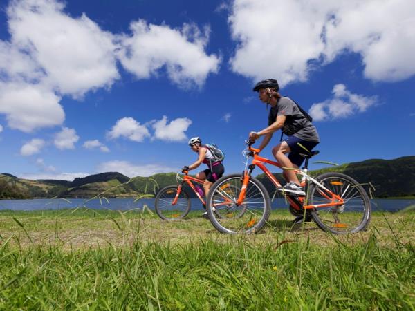 Azores tour, volcanic wonderland