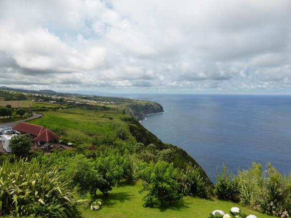 Azores tour, volcanic wonderland