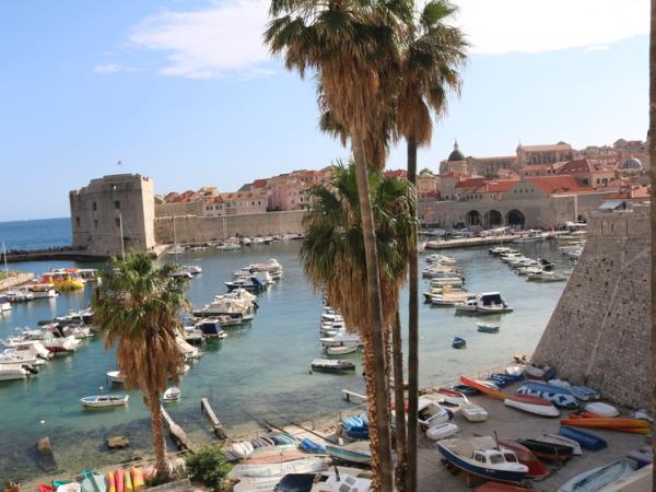 Dubrovnik to Hvar sailing holiday