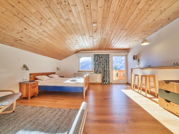 Winter walking and yoga holiday in Austria
