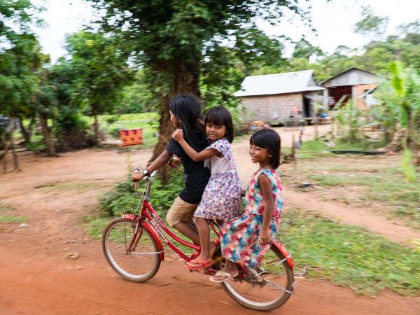 Cambodia cycling tour