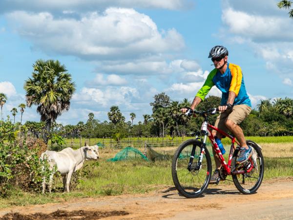 Cambodia cycling tour